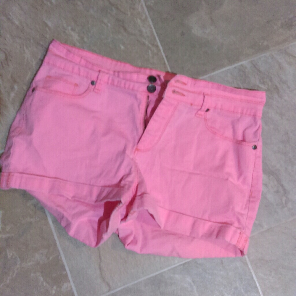 SOLD high rise pink shorts